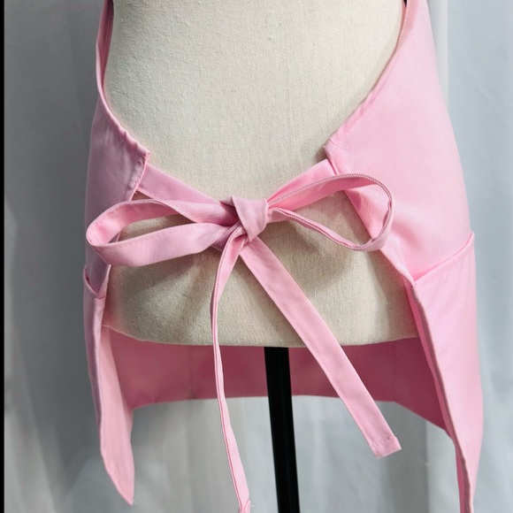 Brand New Pretty in Pink Apron        by Lia - Picture 4 of 6